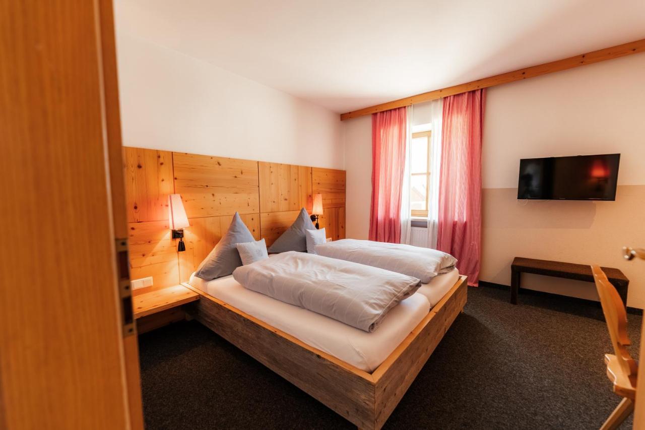 Gasthof Bogenrieder Pörnbach Extérieur photo